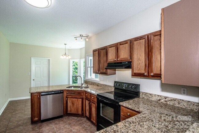 Building Photo - 169 Southhaven Dr