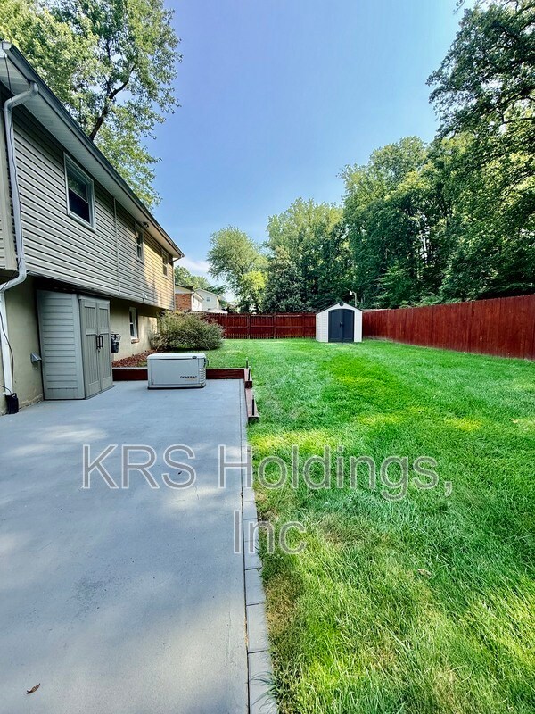 Building Photo - 3931 Forestdale Ave