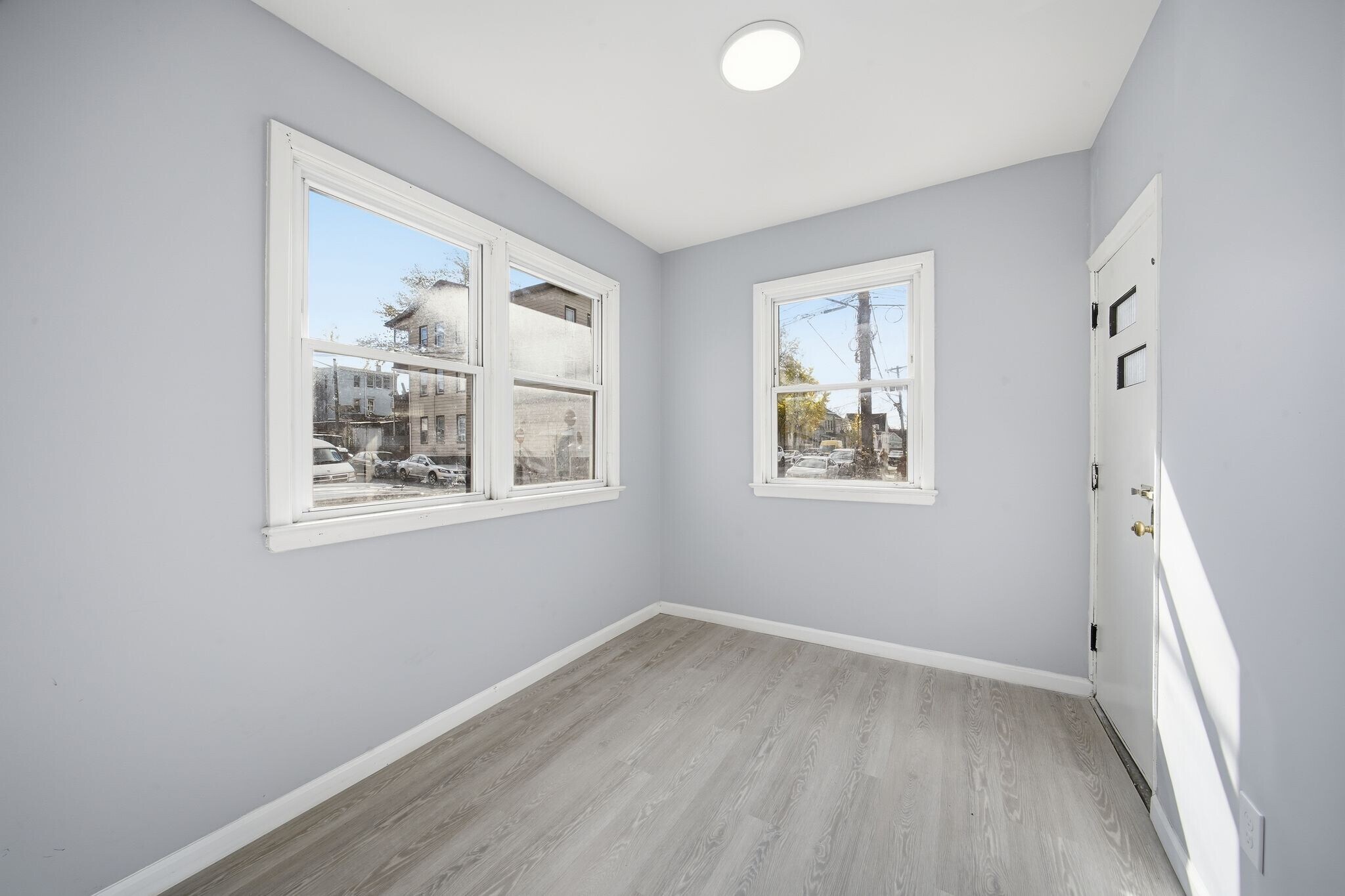 Building Photo - 156 Butler St