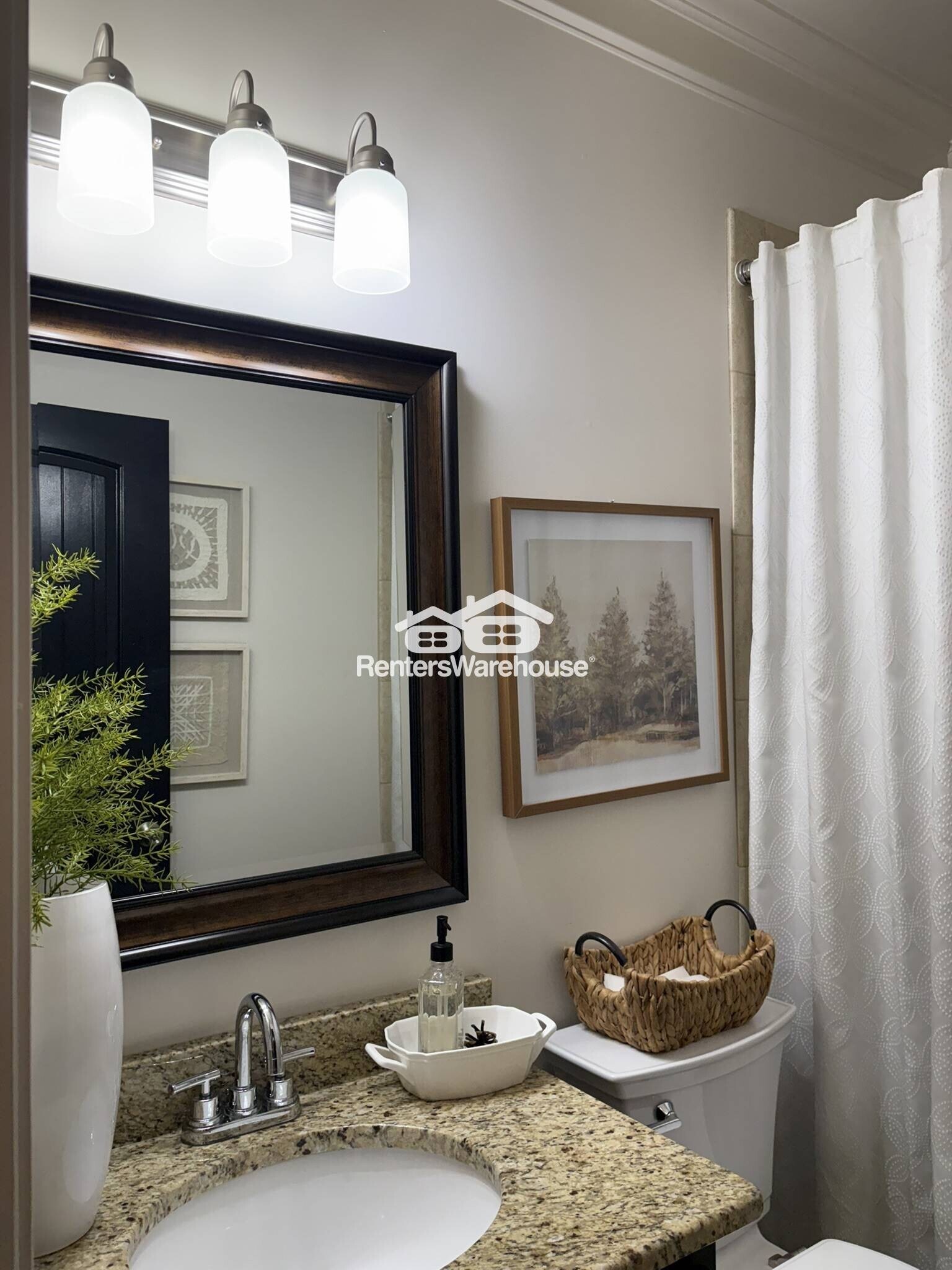 Building Photo - 4581 River Hill Cir