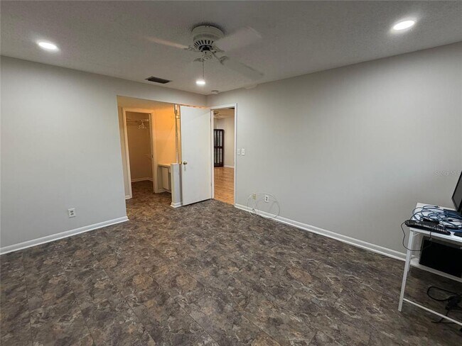 Building Photo - 3231 Teeside Dr