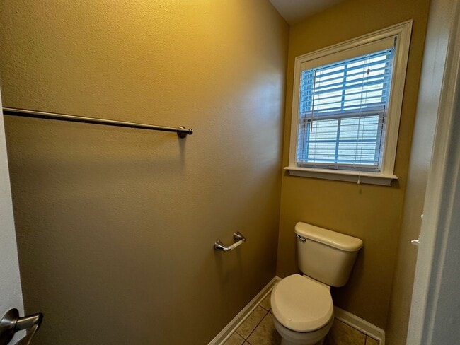 Building Photo - 4895 Heritage Park Blvd