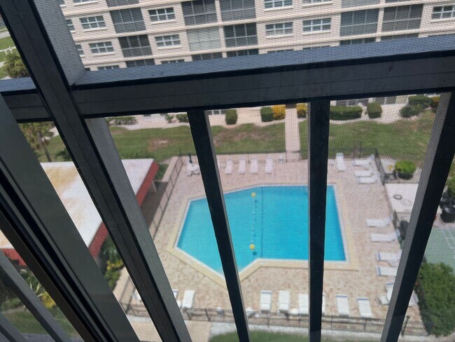 Building Photo - Costa Brava Venice Island 2BR/2BA Condo