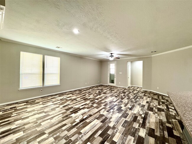 Building Photo - 18627 White Barnwood Ct