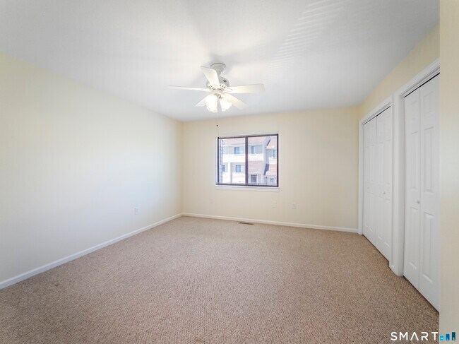 Building Photo - 344 Monticello Dr