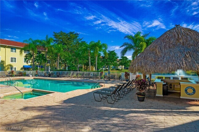 Building Photo - 8244 Key Royal Cir