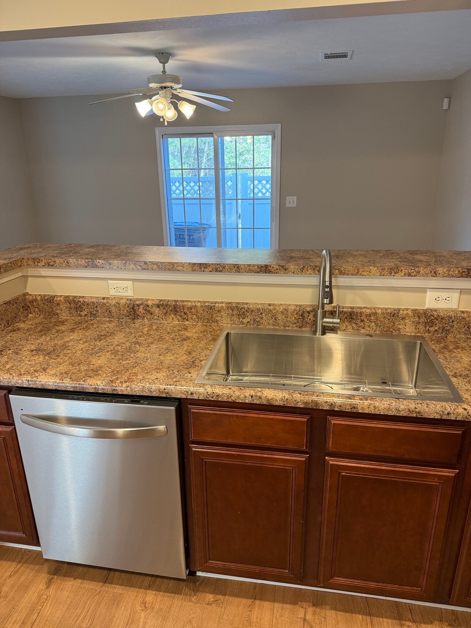 Building Photo - 2028 Shaylin Loop