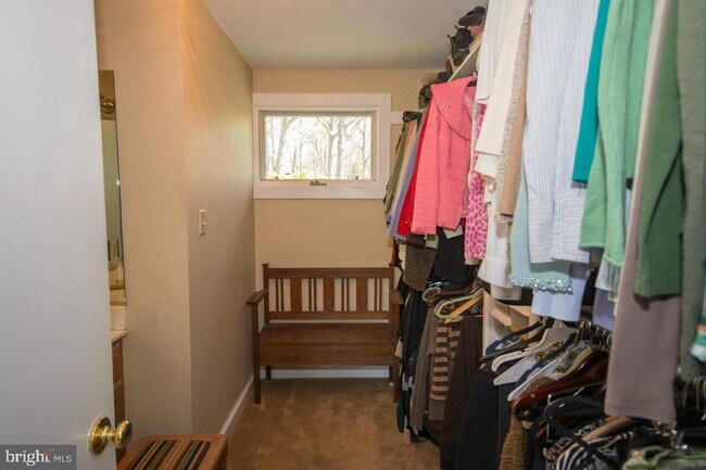 Building Photo - 3253 Juniper Ln
