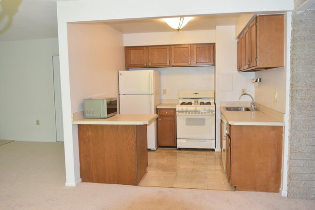 Building Photo - 4360 Ivymount Ct