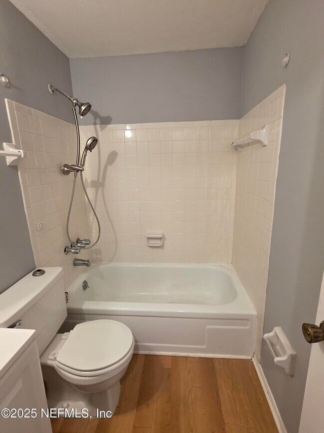 Building Photo - 2709 Julie Ln