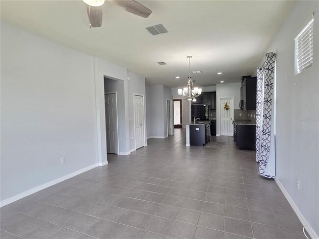 Building Photo - 4939 Autumn Ridge Dr