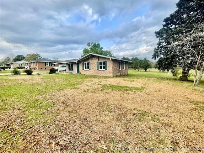 Building Photo - 1374 McLean Chapel Church Rd