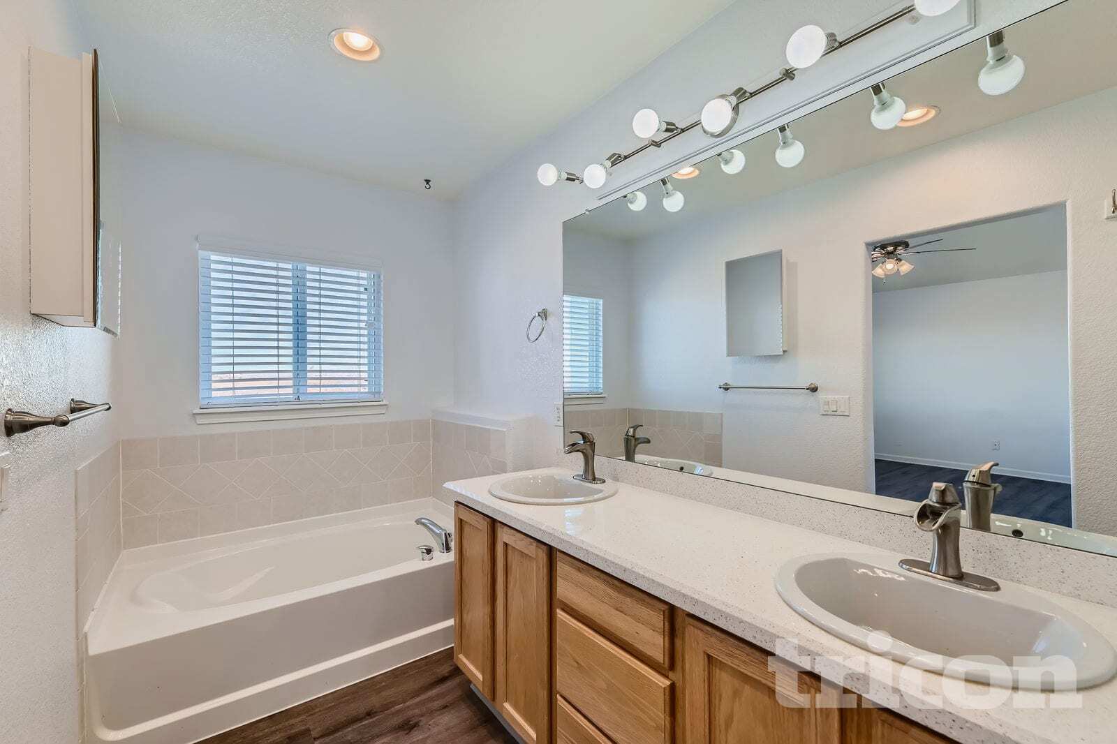 Building Photo - 673 Millet Cir
