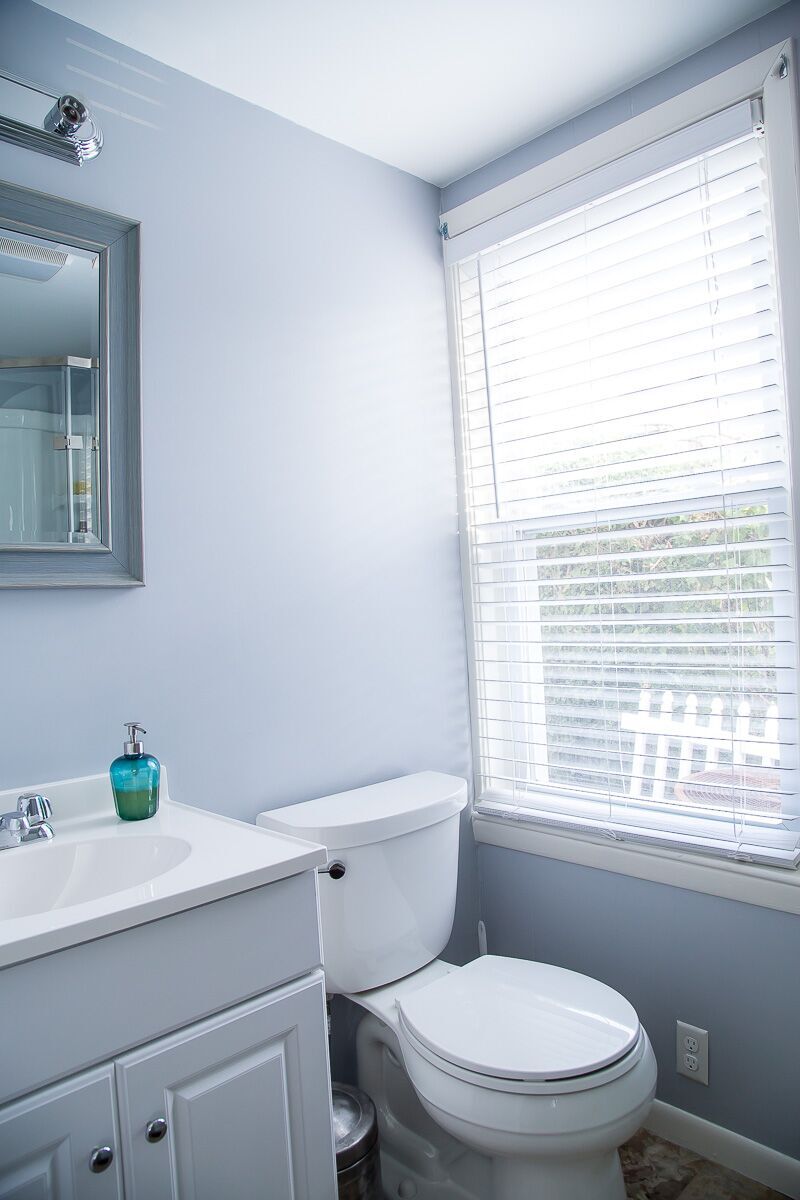 Building Photo - 14 Union St