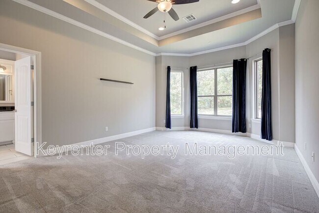 Building Photo - 15121 SE 56th St