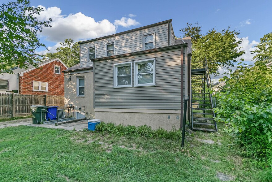 Building Photo - 4827 Indian Ln