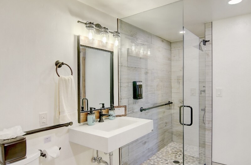 Building Photo - 31095 US-40