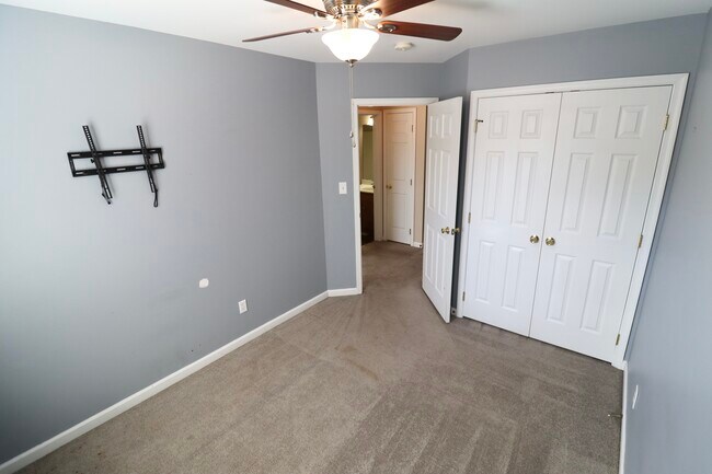 Bedroom 2 - 8805 Hillside Way