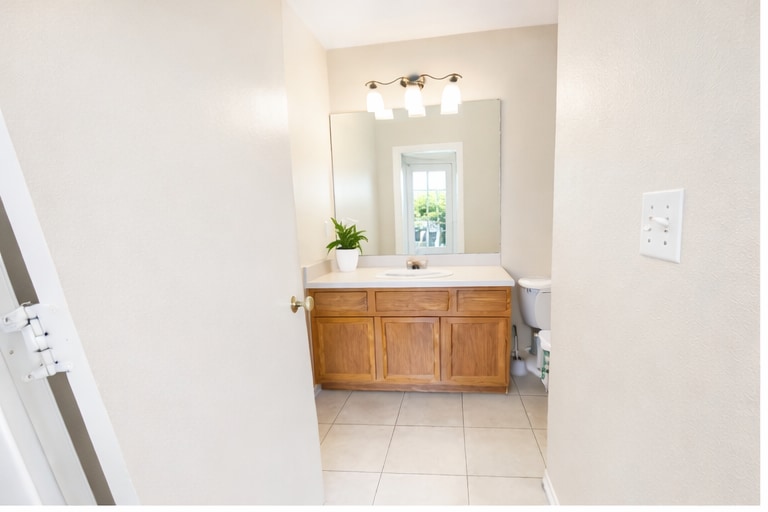 Building Photo - 760 S Grand Hwy