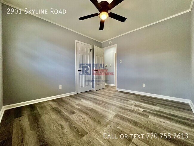 Building Photo - 2901 Skyline Rd