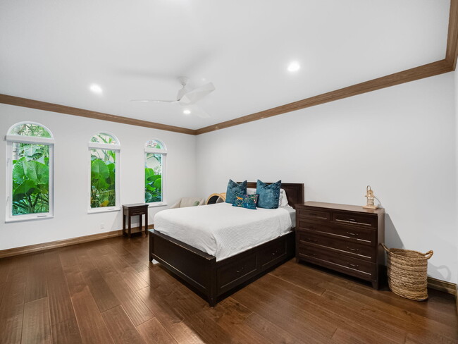 Building Photo - 3299 Bridgegate Dr