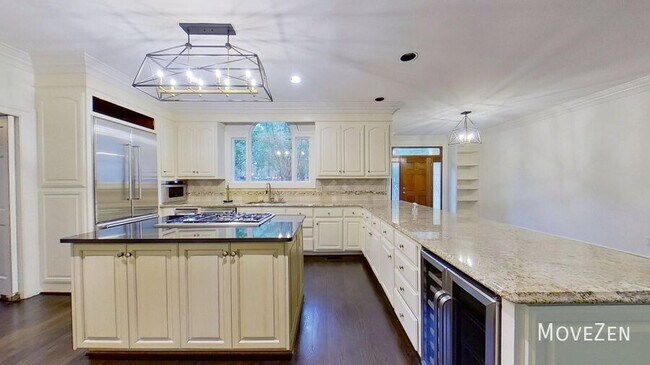 Building Photo - 5630 Colony Crossing Dr