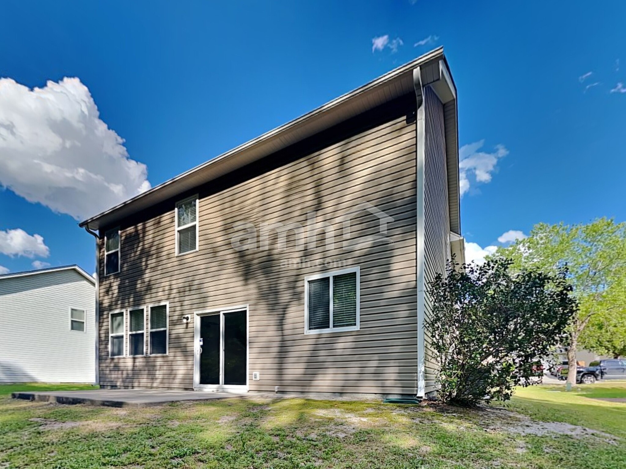 Building Photo - 136 Graduate Ln