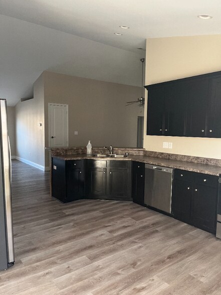 Building Photo - 18169 Cardinal Ln