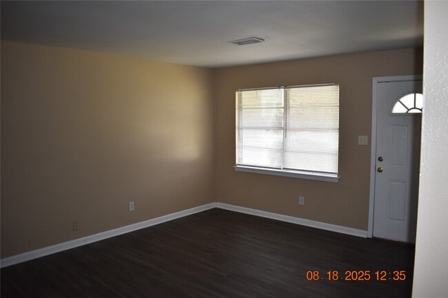 Building Photo - 5234 Grace Point Ln