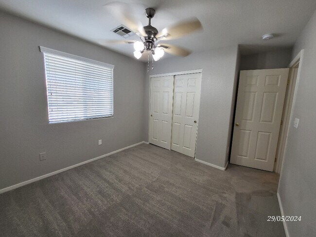Building Photo - 4095 Sparrow Rock St