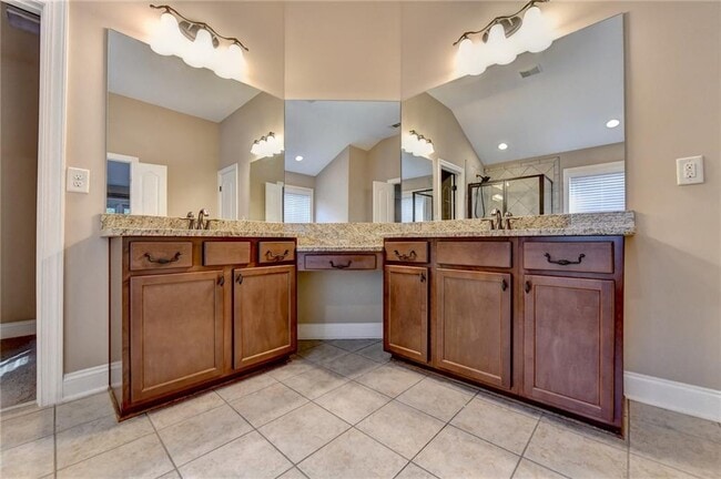Building Photo - 3709 Union Park Dr