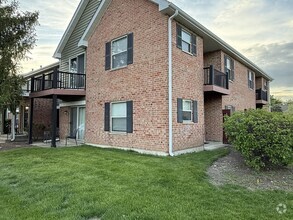 Building Photo - 1501 Raymond Dr