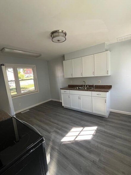Building Photo - 106 Park Pl