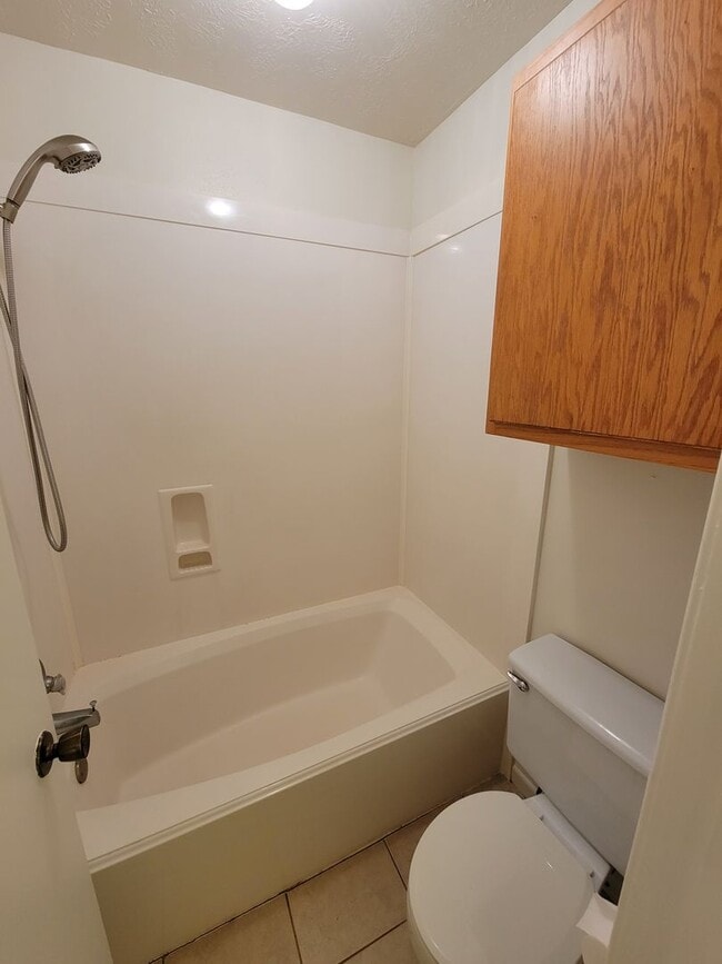 Building Photo - College Station, 2-bedroom, 1-bath - fenced in yard - Duplex for lease.