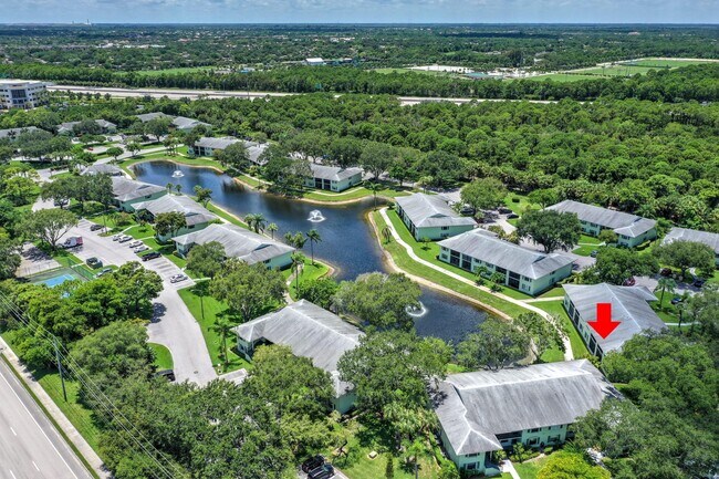 Building Photo - 601 Sabal Ridge Cir