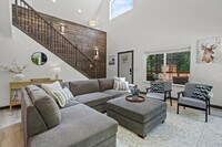 Building Photo - 311 Skate Creek Rd N