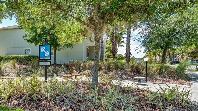 Building Photo - 1695 Ludington Ave