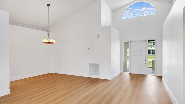 Building Photo - 22557 Swordfish Dr