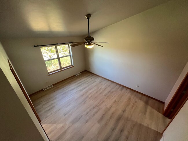 Building Photo - 1235 Trailside Terrace