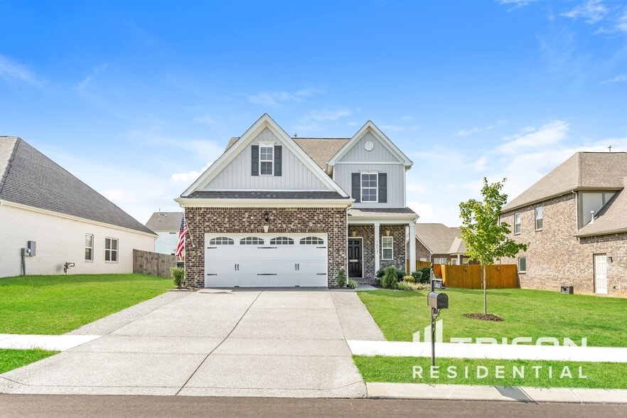Primary Photo - 1013 Wickshire Dr