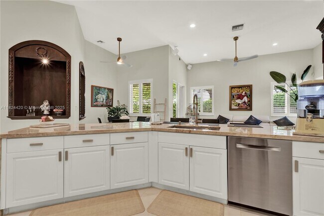 Building Photo - 8487 SW 138th Terrace
