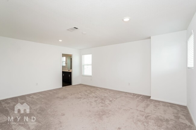 Building Photo - 23626 Escardilla Dr