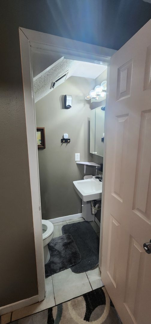Building Photo - PRICE DROP!  Two Bedroom, Two Bath-Fully F...