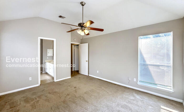 Building Photo - 19427 Bristlestar Dr