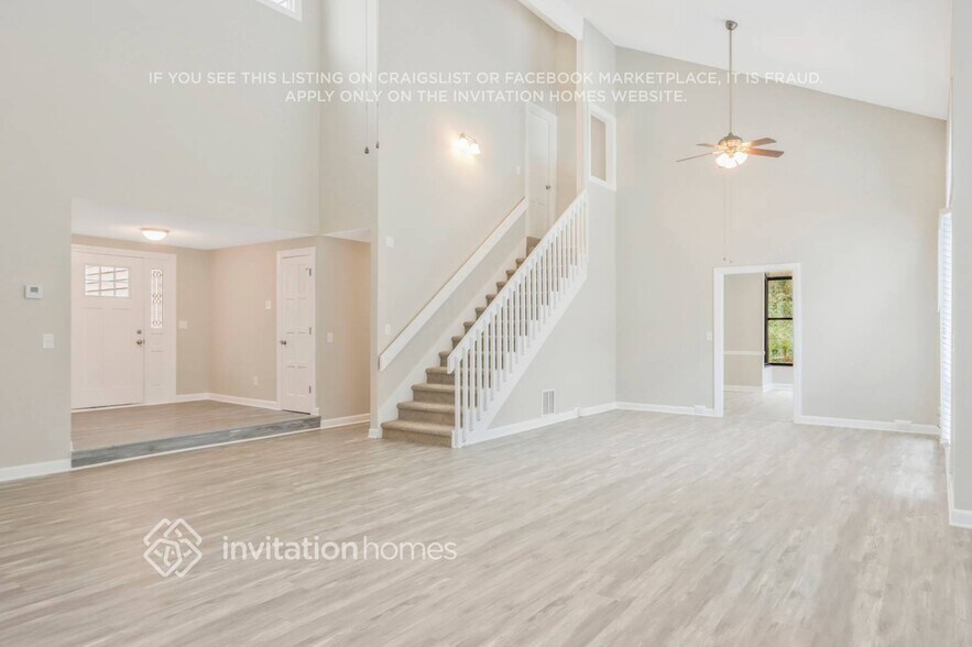 Building Photo - 651 Wohelo Ct