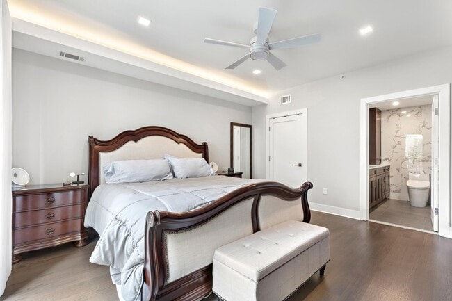 Building Photo - 10 Paterson Ave