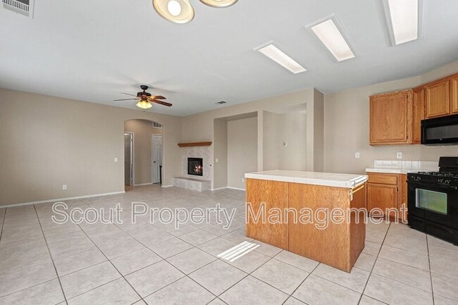 Building Photo - 46201 Jane Pl