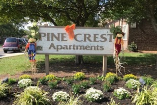 Building Photo - PINE CREST I & II APARTMENTS