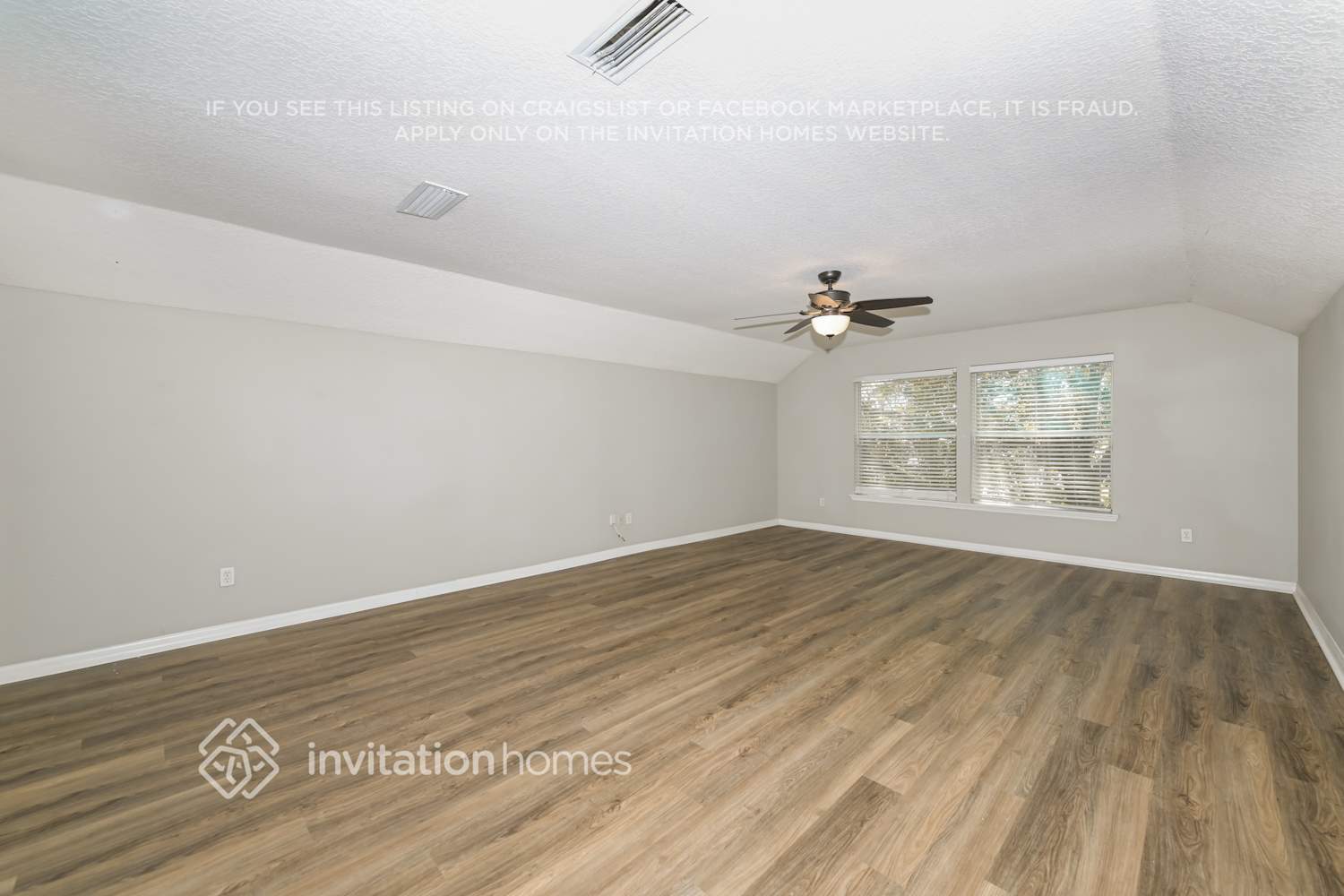 Building Photo - 13114 Tom Morris Dr