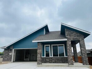 Building Photo - 1405 Marley